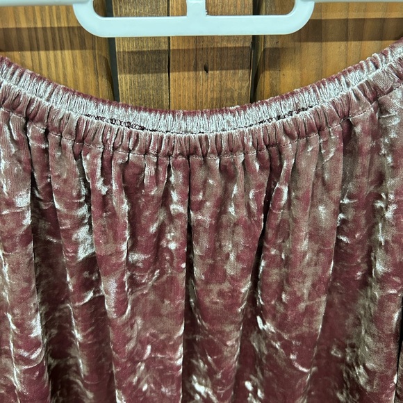 American Eagle size small pink off the shoulder top - Picture 7 of 8